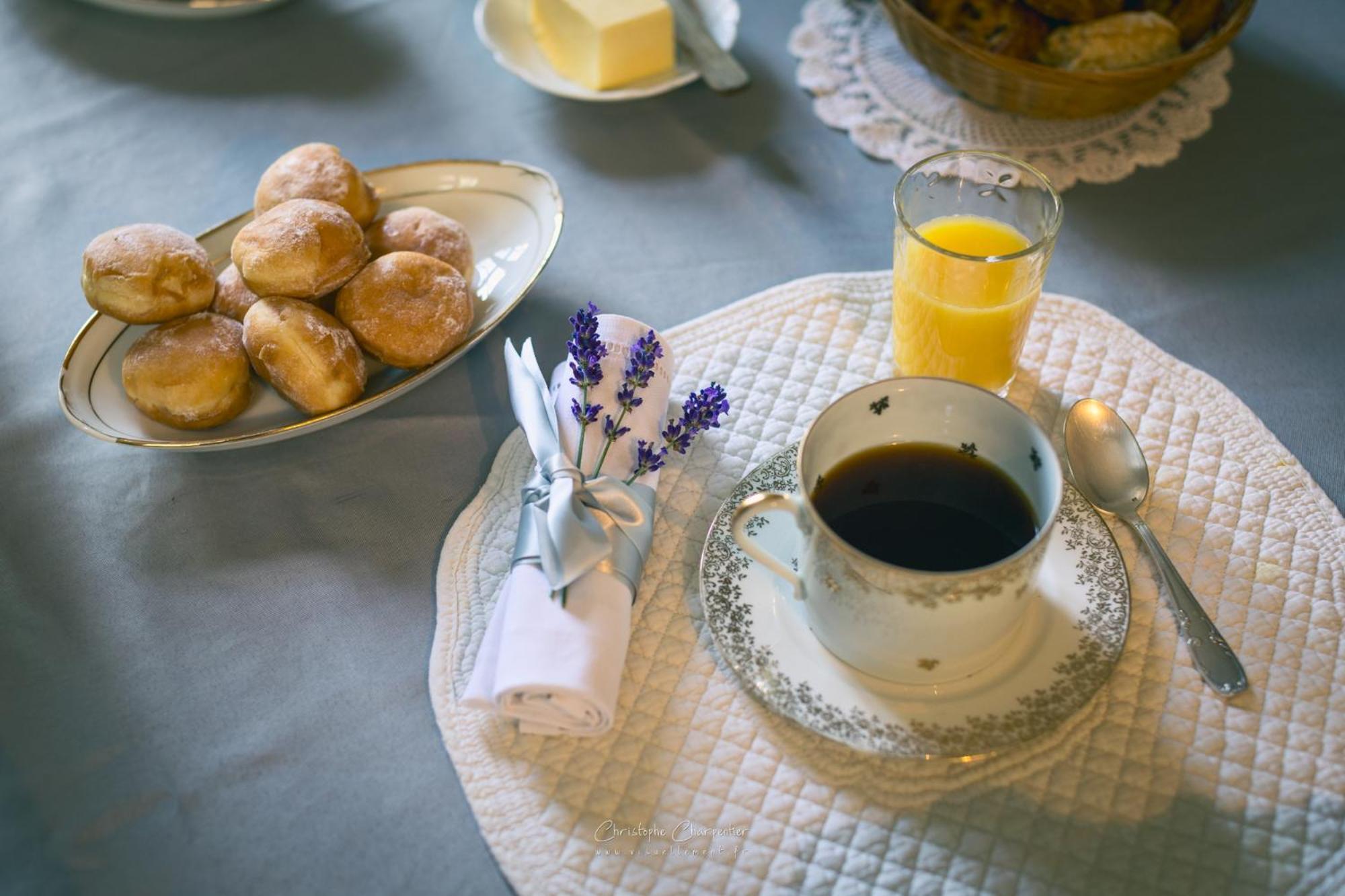 Le Prieure Sainte Croix Hotell Loudun Eksteriør bilde